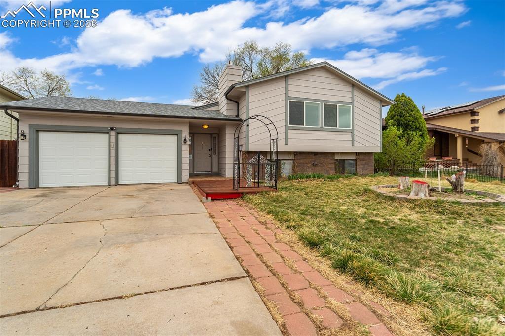 7425 Painted Rock Dr., Colorado Springs, CO 80911