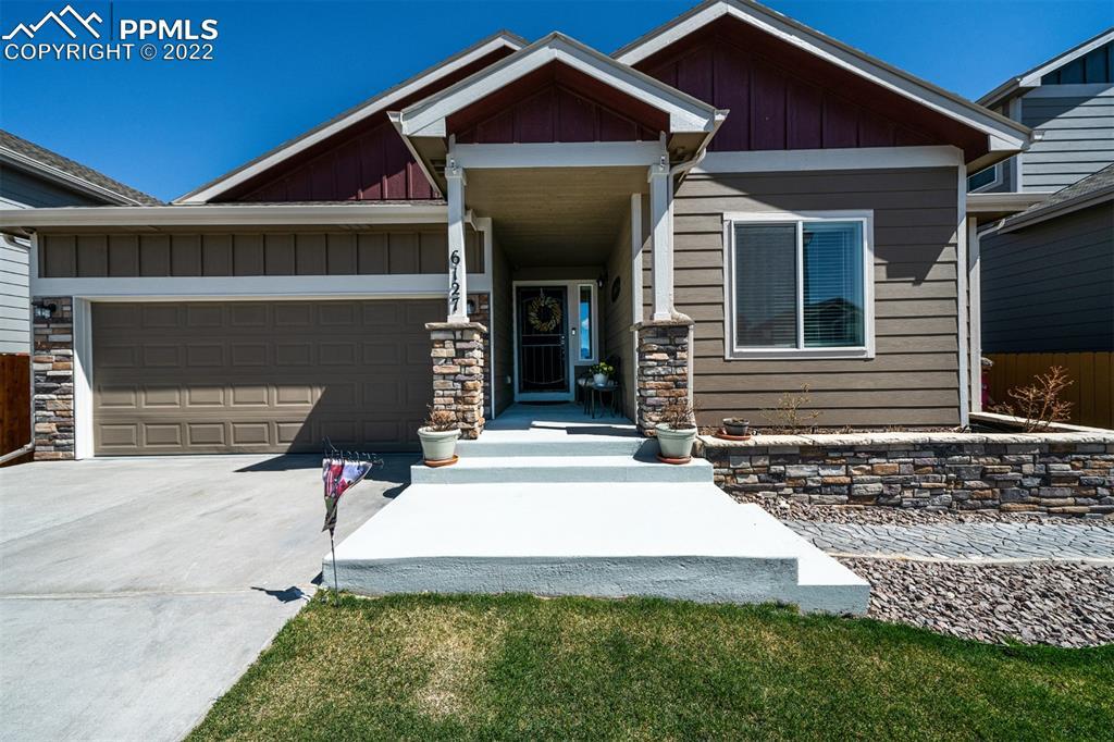 6127 Meadowbank Ln., Colorado Springs, CO 80925
