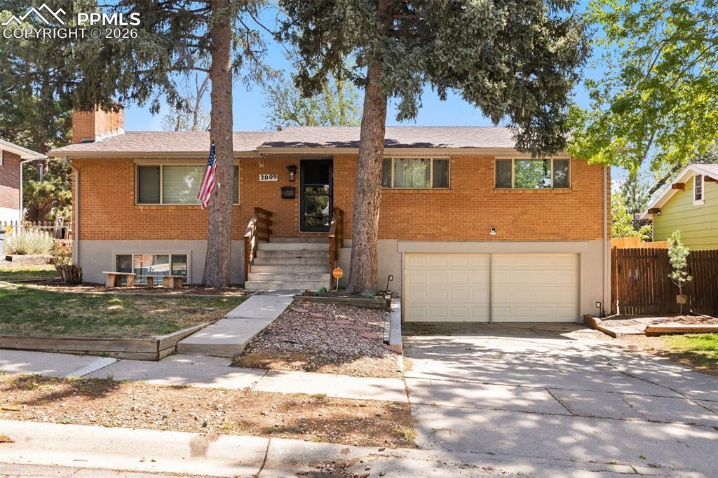 2009 Snyder Ave., Colorado Springs, CO 80909