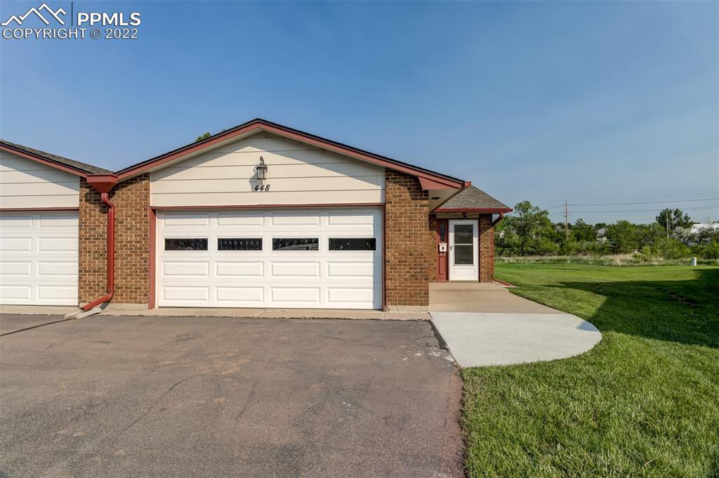 448 Lakewood Cir., Colorado Springs, CO 80910