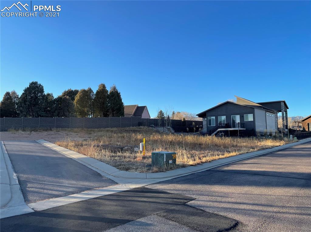 1950 Mesa Park View, Colorado Springs, CO 80904