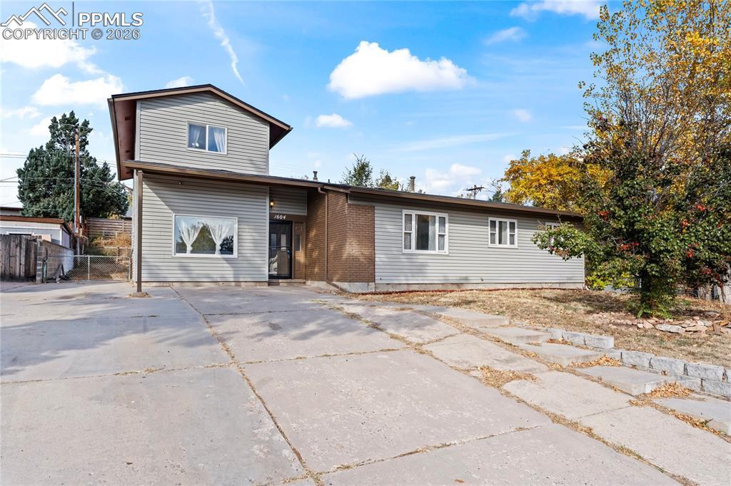 1604 Rosemont Dr., Colorado Springs, CO 80911