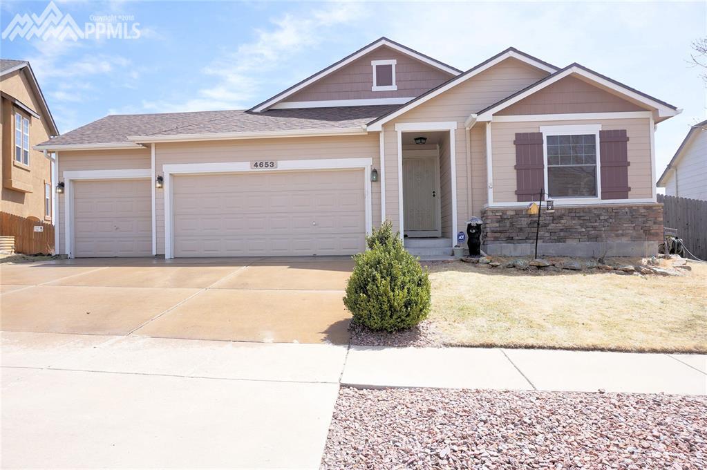 4653 Hidden River Dr., Colorado Springs, CO 80922