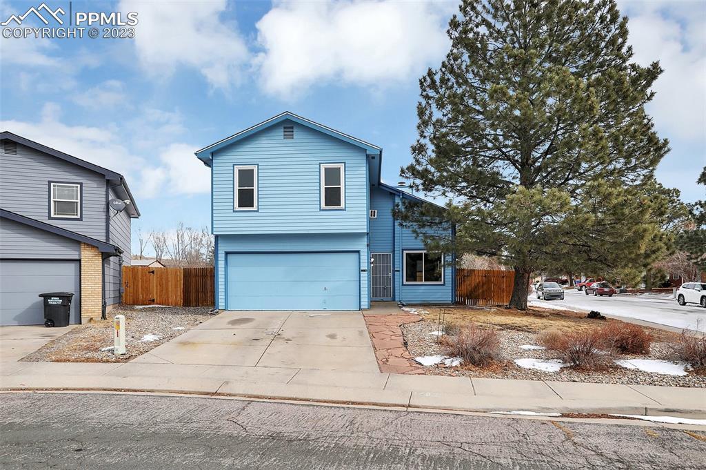 1482 Sausalito Dr., Colorado Springs, CO 80907