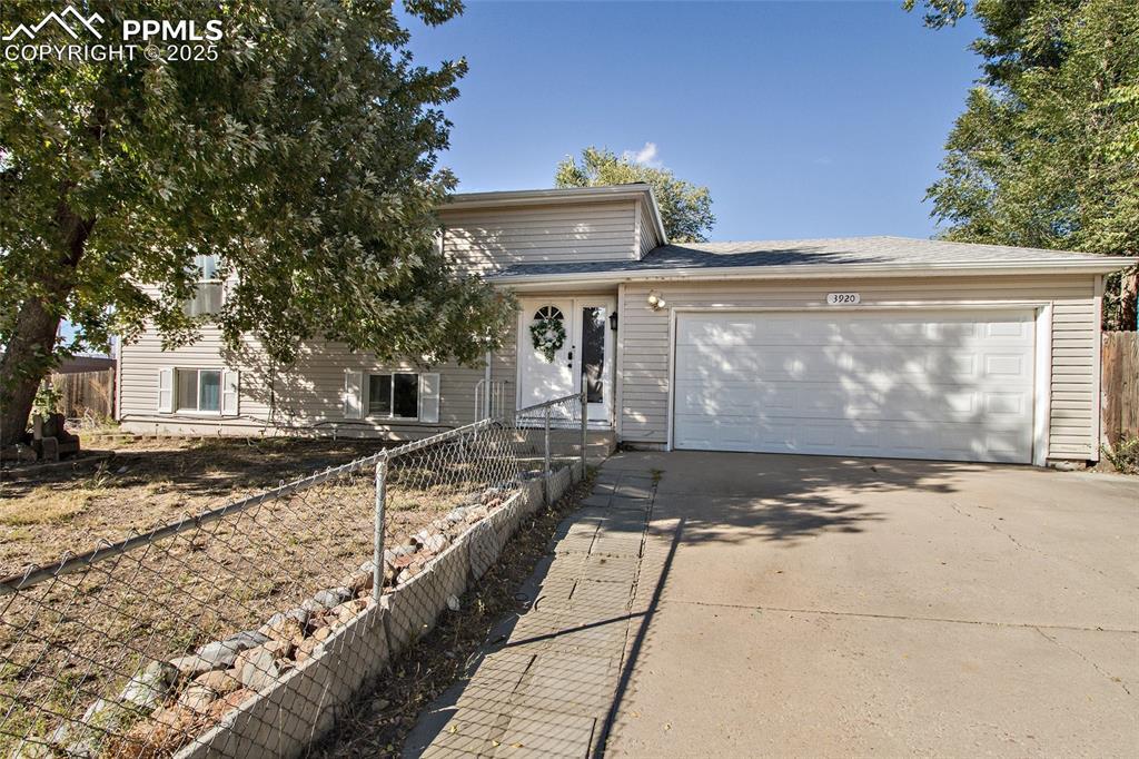 3920 Morley Dr., Colorado Springs, CO 80916