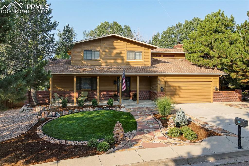 925 Oak Bend Ct., Colorado Springs, CO 80919