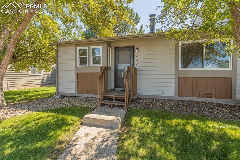 1954 Erin Loop, Colorado Springs, CO 80918