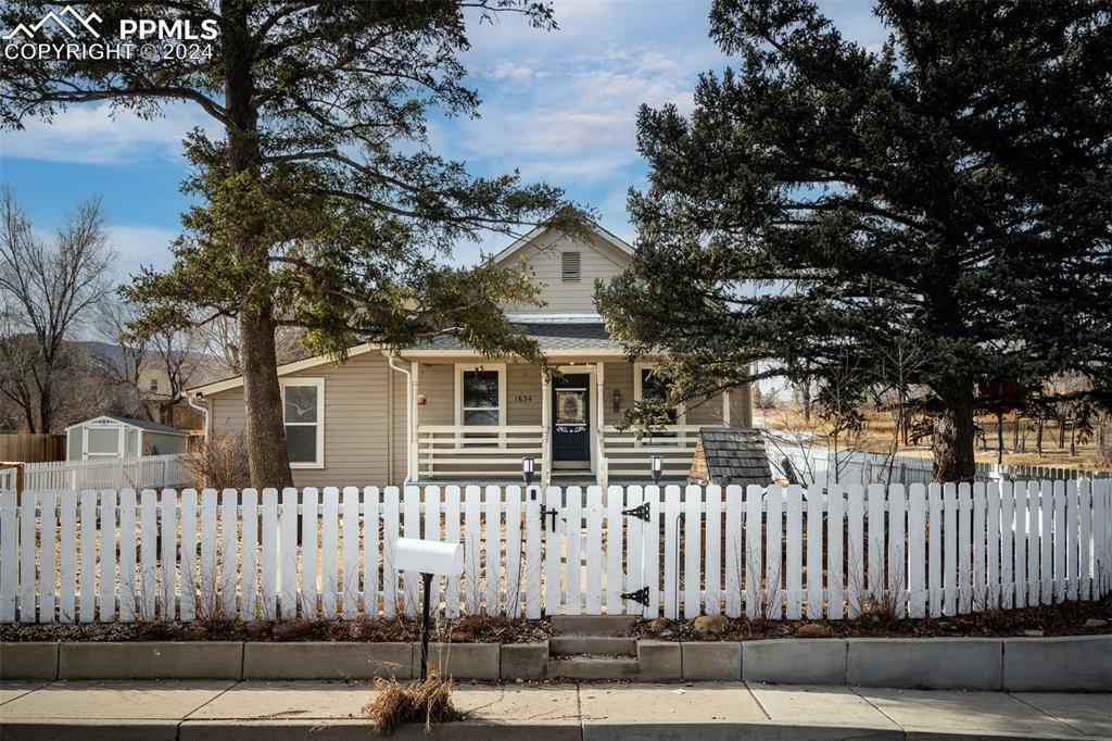 1634 N Chestnut St., Colorado Springs, CO 80907