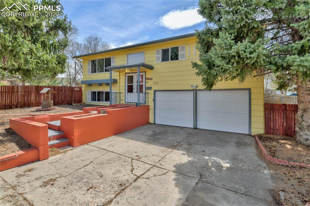 2733 Gomer Ave., Colorado Springs, CO 80910