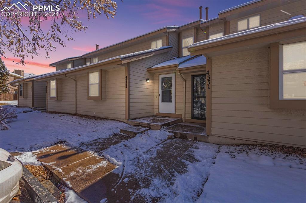 4333 Hunting Meadows Cir. #3, Colorado Springs, CO 80916