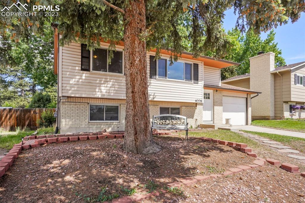 4008 Meadowland Blvd., Colorado Springs, CO 80918