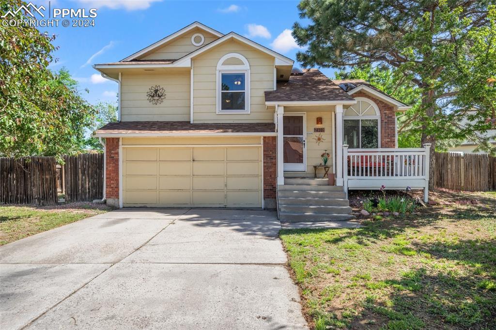 420 Pucket Cir., Colorado Springs, CO 80911