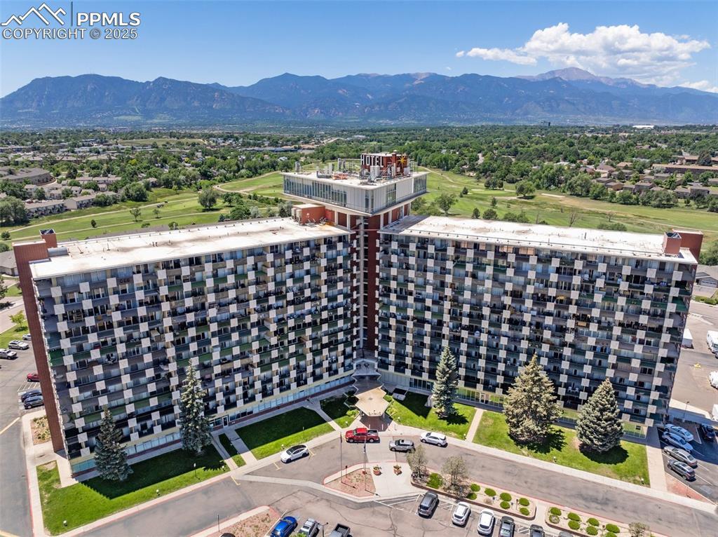 411 Lakewood Cir. #A907, Colorado Springs, CO 80910