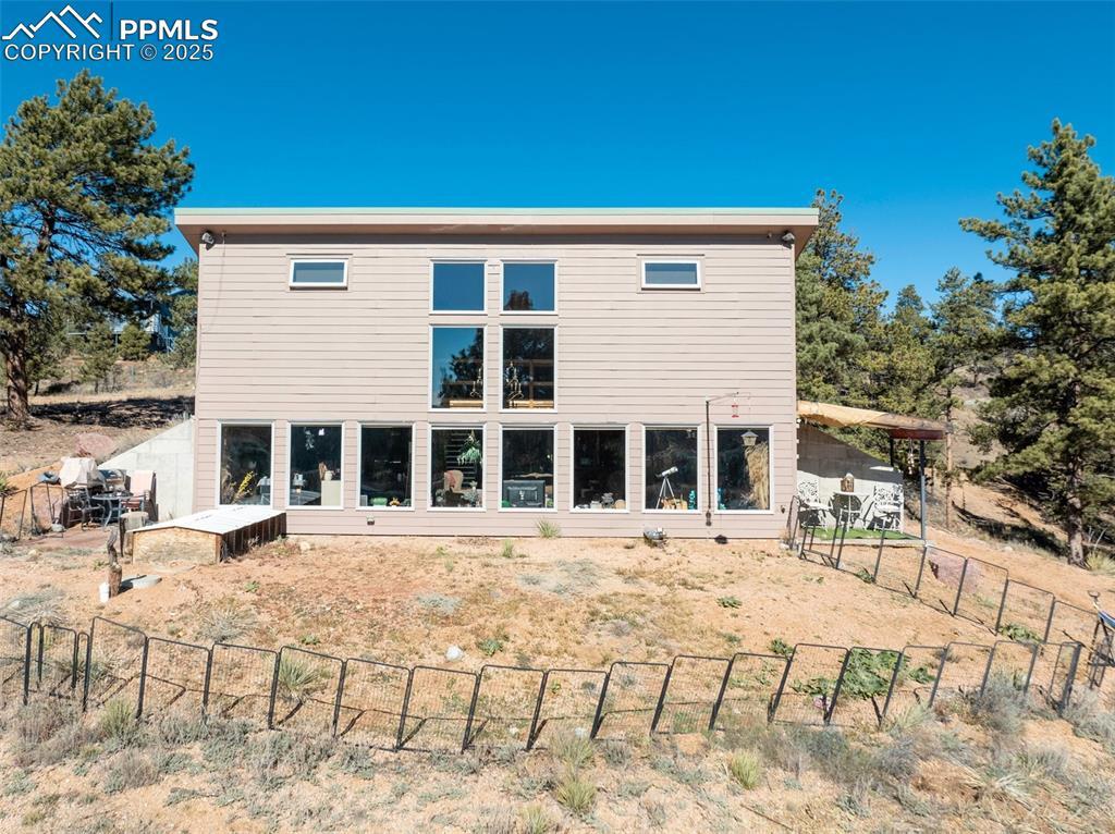 784 Crestridge Rd., Florissant, CO 80816