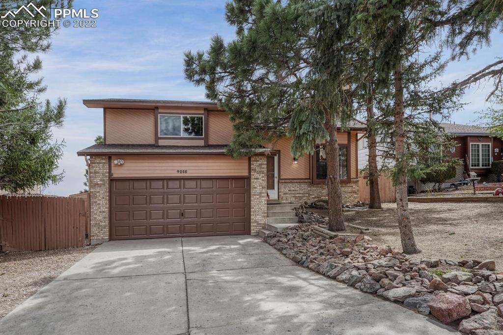 4255 Vicksburg Ter., Colorado Springs, CO 80917