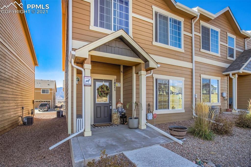 1871 Final View Alley, Colorado Springs, CO 80910