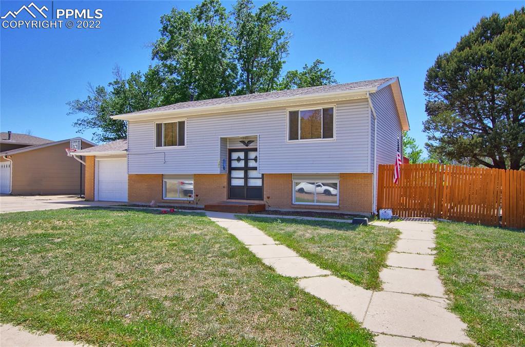 1380 Hiawatha Dr., Colorado Springs, CO 80915
