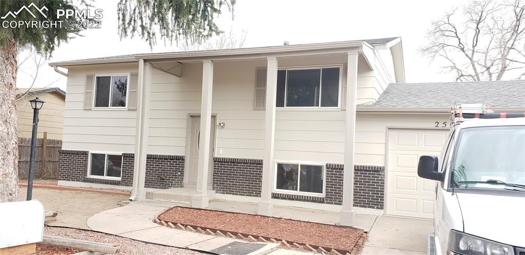 2506 Ember Dr., Colorado Springs, CO 80910