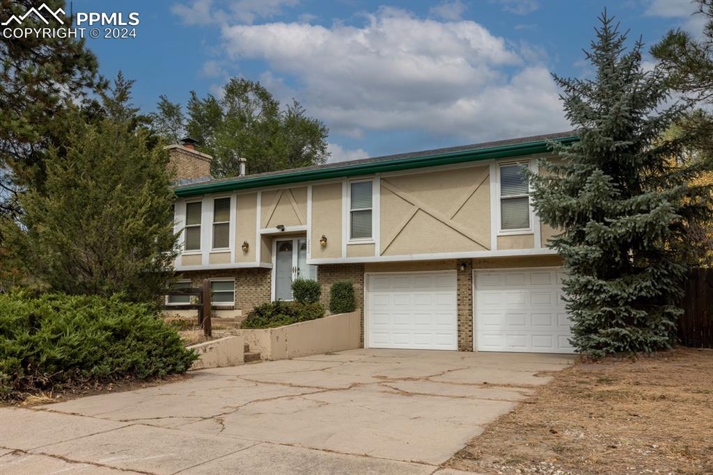 2922 Westwood Blvd., Colorado Springs, CO 80918