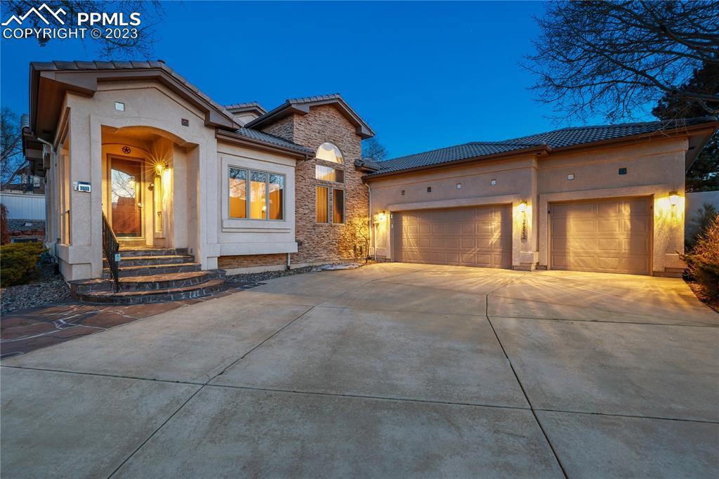 2932 Stonewall Heights, Colorado Springs, CO 80909