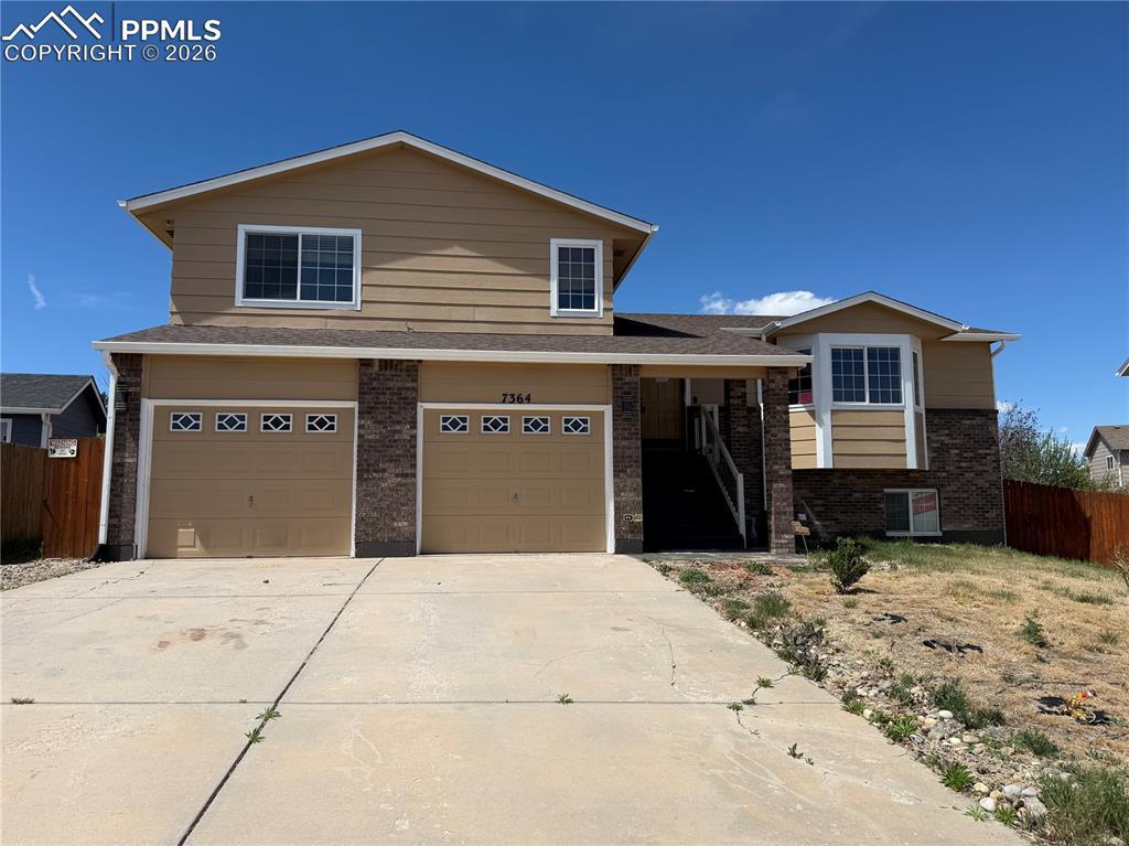7364 Candelabra Dr., Colorado Springs, CO 80925