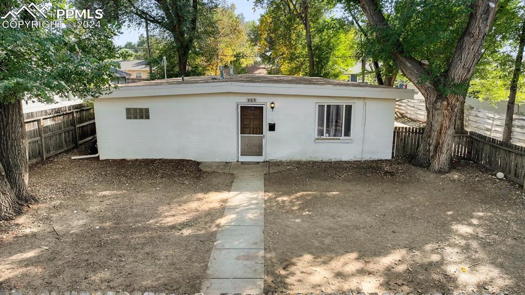 905 E 2nd St., Colorado Springs, CO 80907