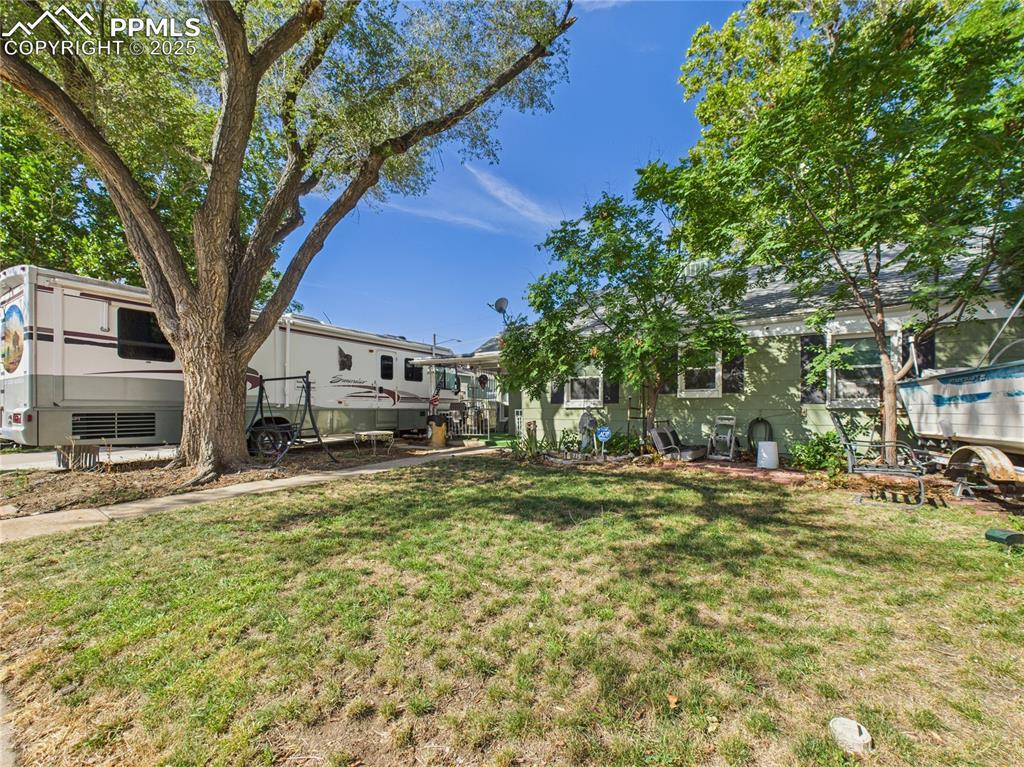 115 Kenwood Dr., Pueblo, CO 81004