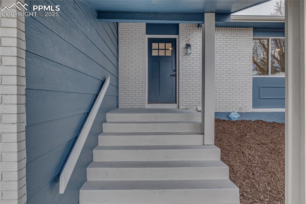 7250 Painted Rock Dr., Colorado Springs, CO 80911