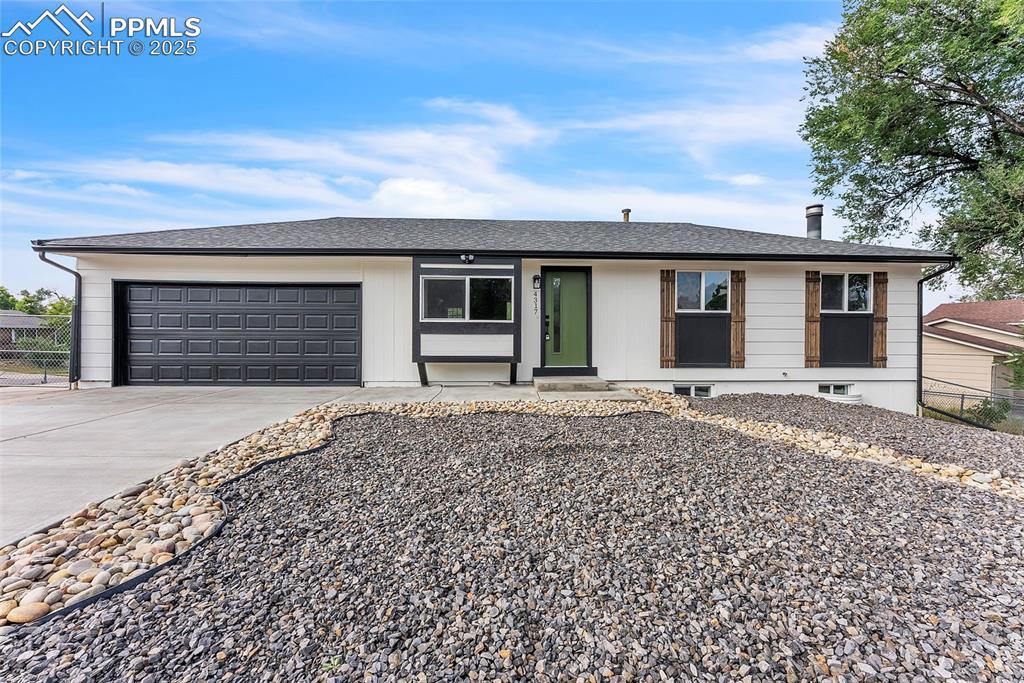 4317 Dryden Dr., Colorado Springs, CO 80916