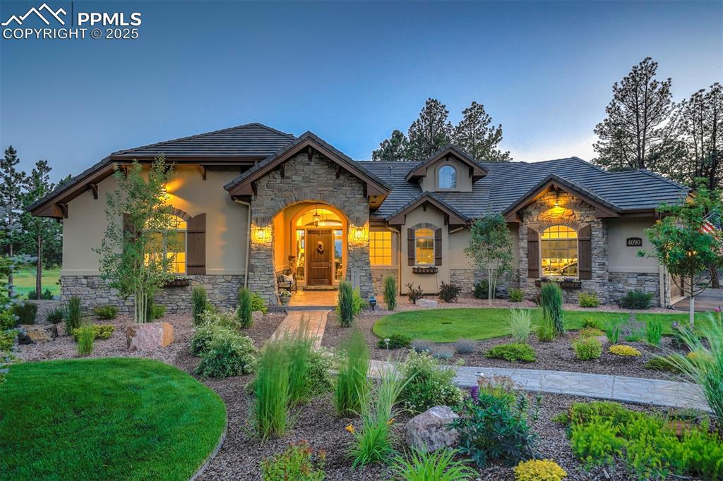 4090 Foxchase Way, Colorado Springs, CO 80908