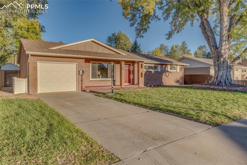 317 Everett Dr., Colorado Springs, CO 80911