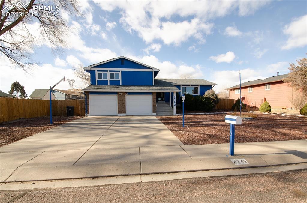 4240 Arvol Cir., Colorado Springs, CO 80911