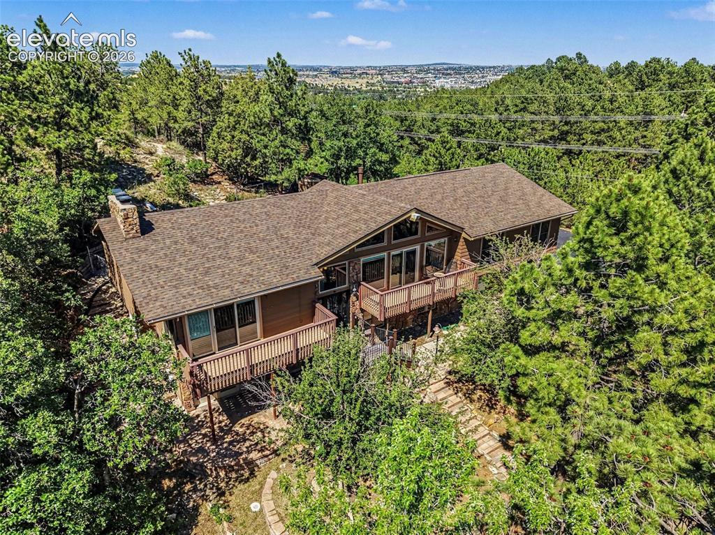 90 Buckeye Dr., Colorado Springs, CO 80919