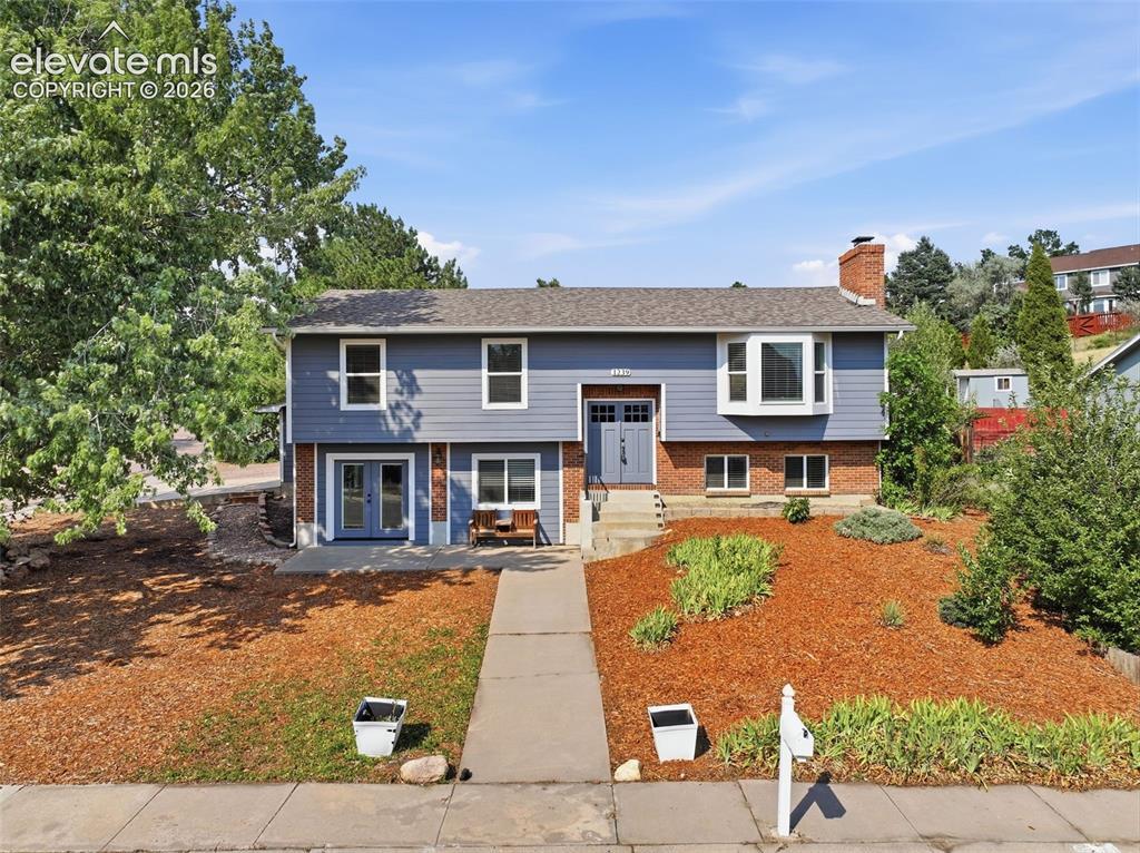 1239 Suncrest Way, Colorado Springs, CO 80906