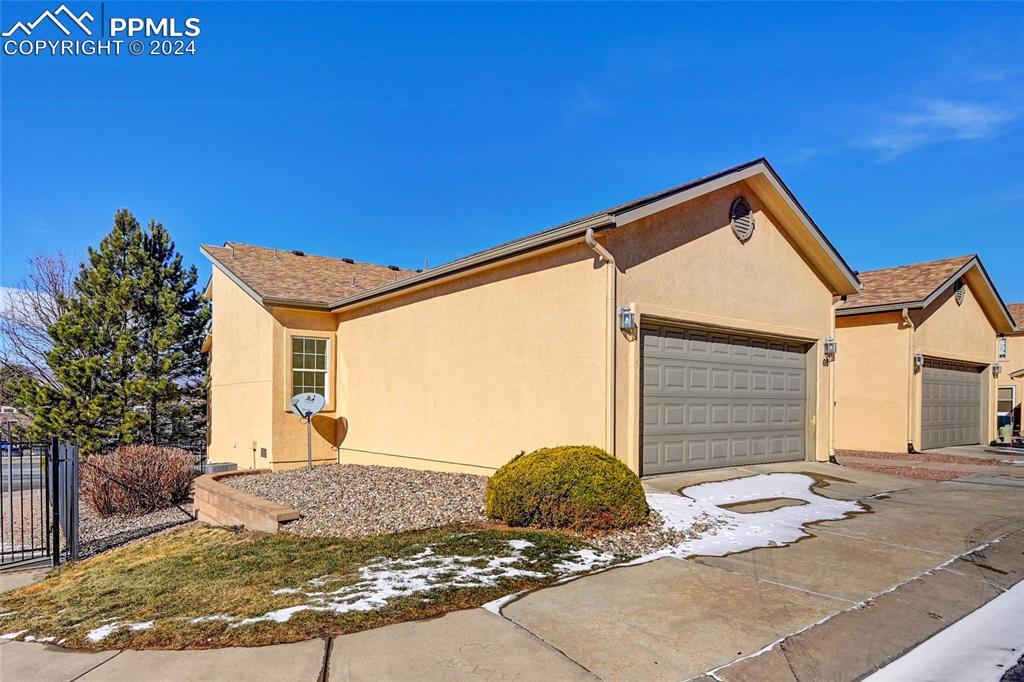 608 Cima Vista Point, Colorado Springs, CO 80916