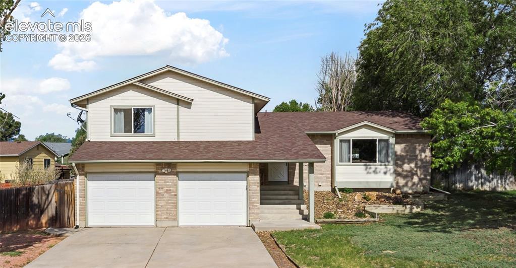 7410 Woody Creek Dr., Colorado Springs, CO 80911