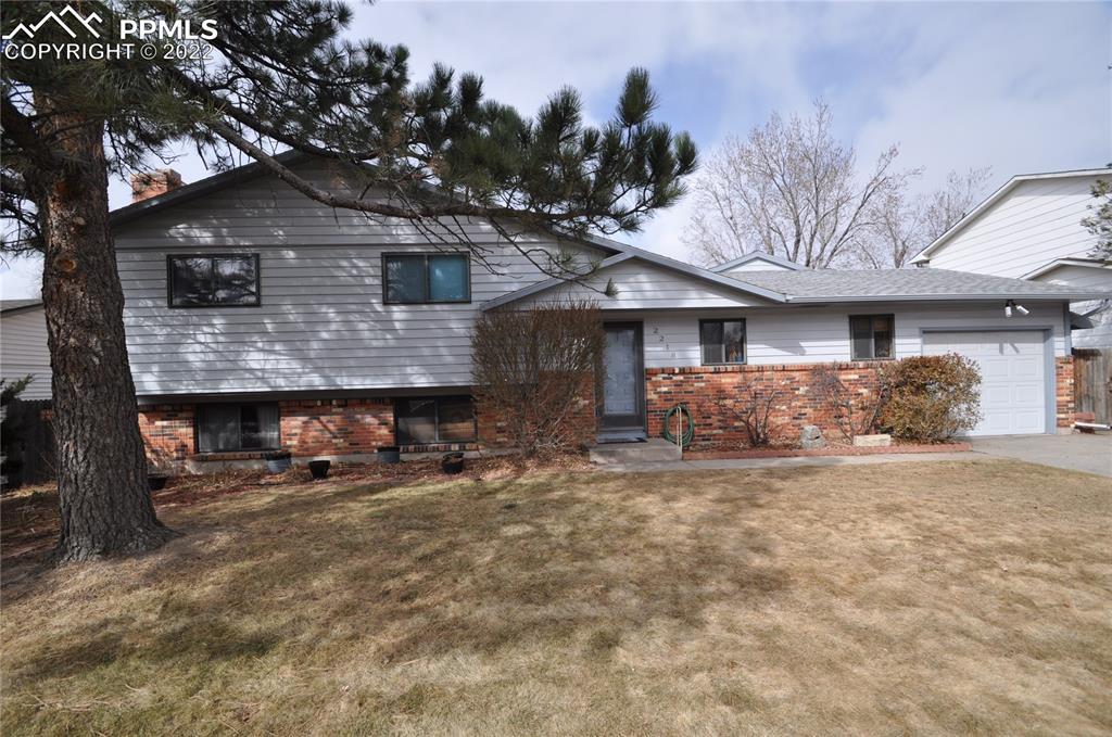 2218 Wold Ave., Colorado Springs, CO 80909