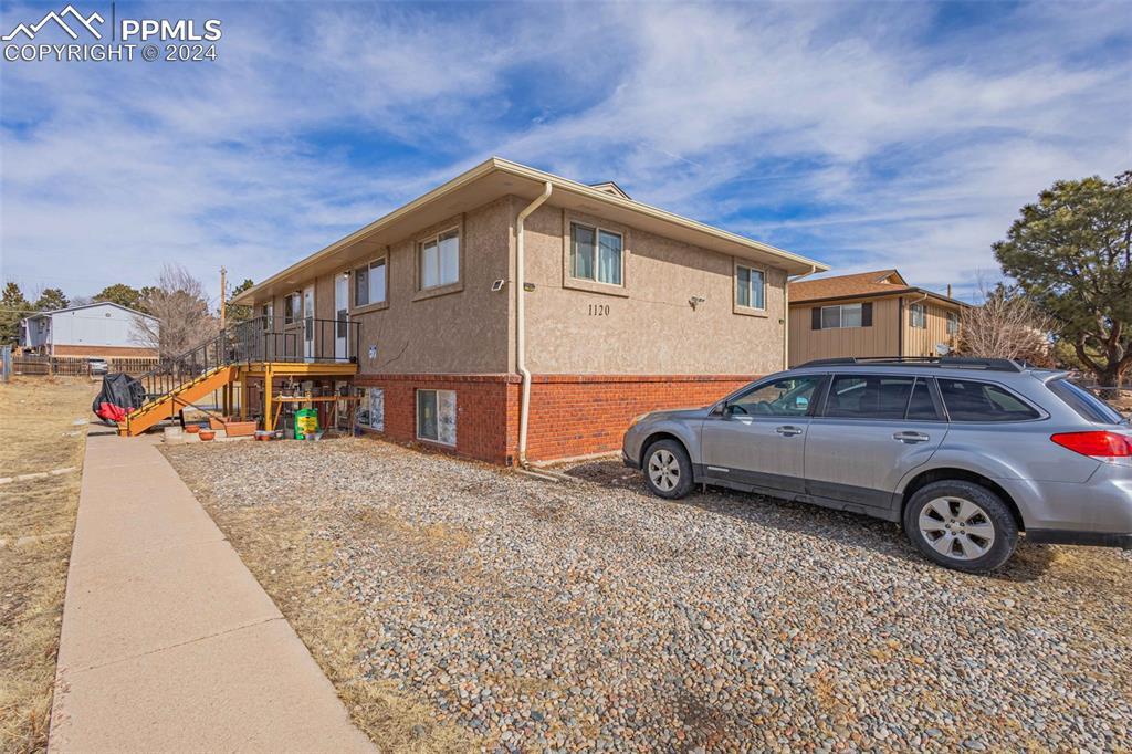1120 Holland Park Blvd., Colorado Springs, CO 80907