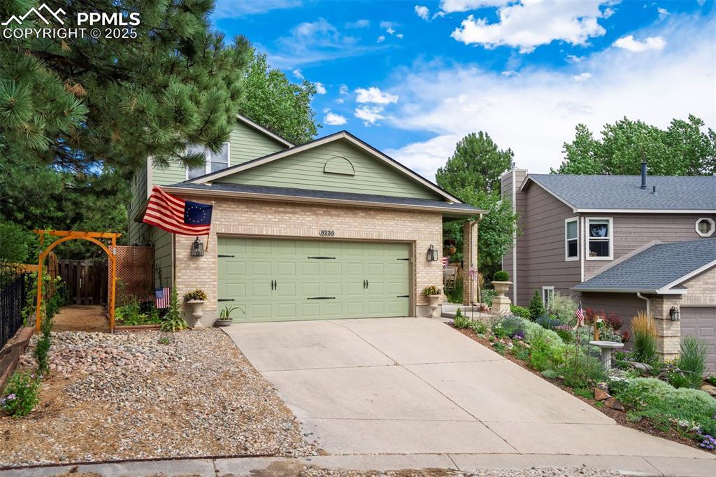 5235 Quasar Ct., Colorado Springs, CO 80917