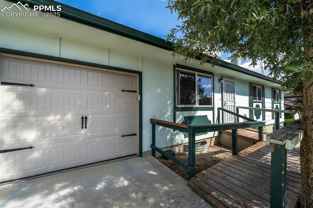 241 Vehr Dr., Colorado Springs, CO 80916