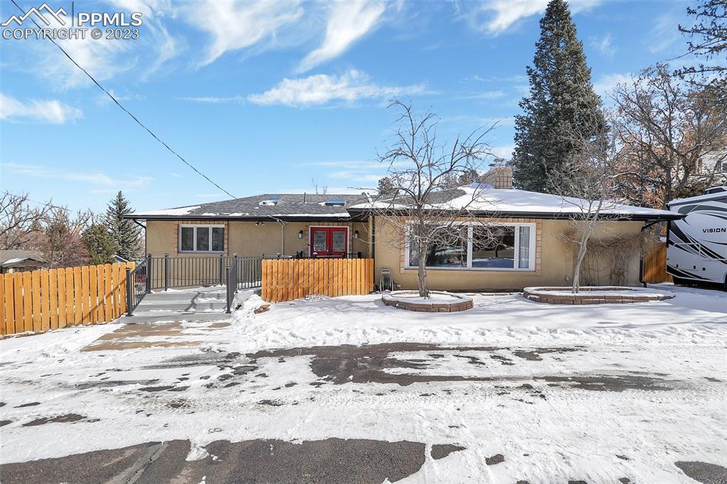105 Cresta Rd., Colorado Springs, CO 80906