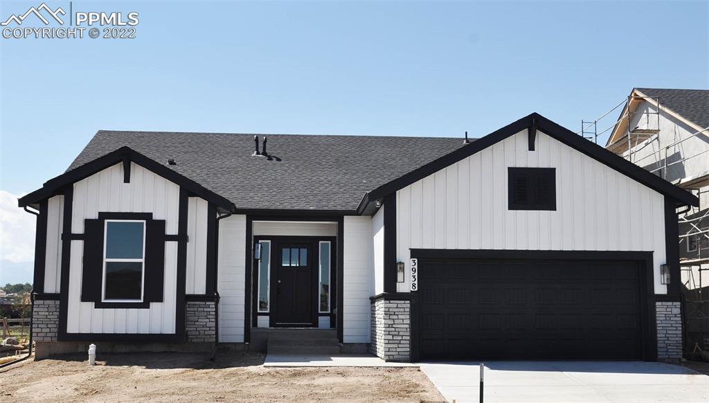3938 Ivy Hill Dr., Colorado Springs, CO 80922