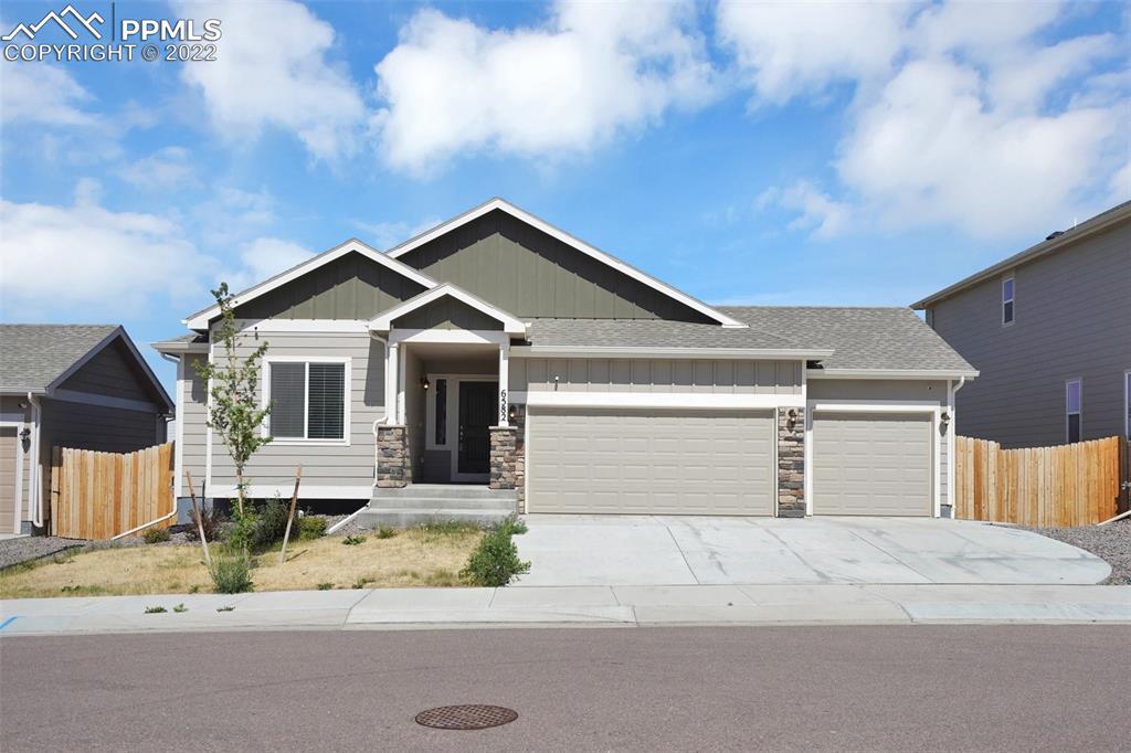 6582 Chaplin Dr., Colorado Springs, CO 80925