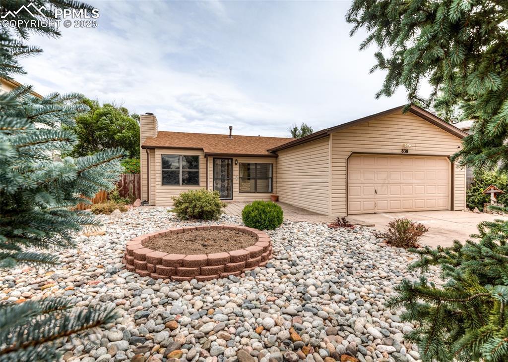 838 Daffodil St., Fountain, CO 80817