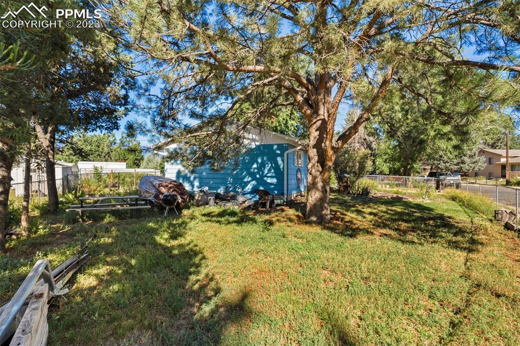 830 Hayden Dr., Colorado Springs, CO 80910