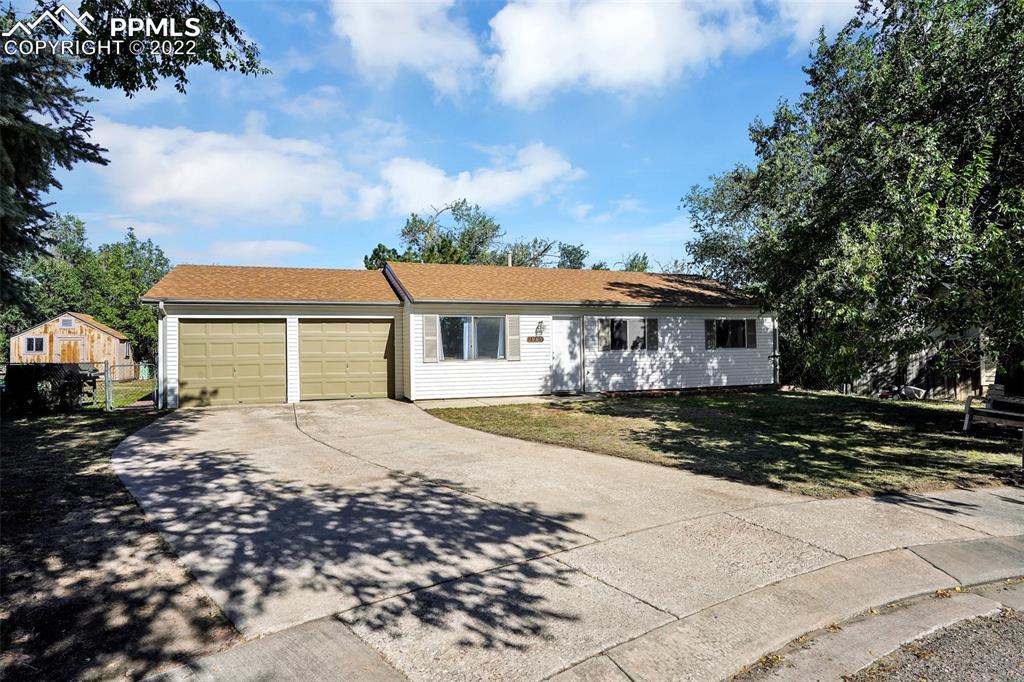 1985 Pawhuska Pl., Colorado Springs, CO 80915