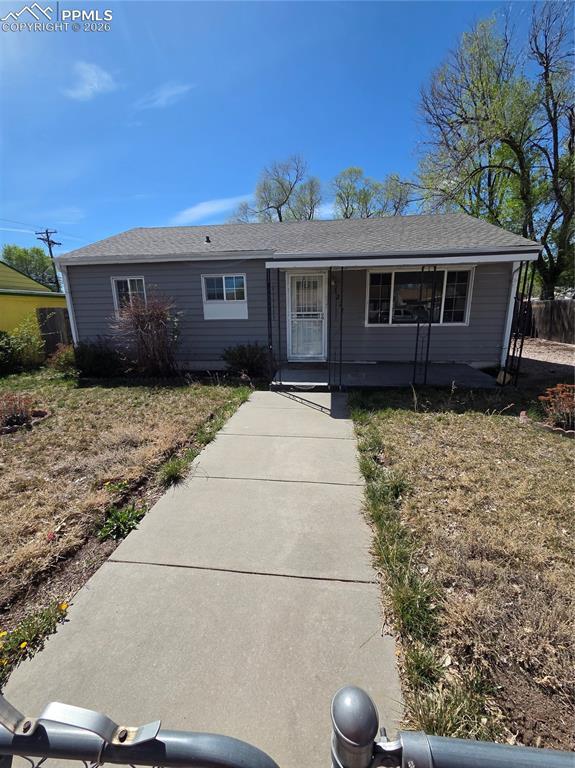 1221 Richards Ave., Colorado Springs, CO 80904