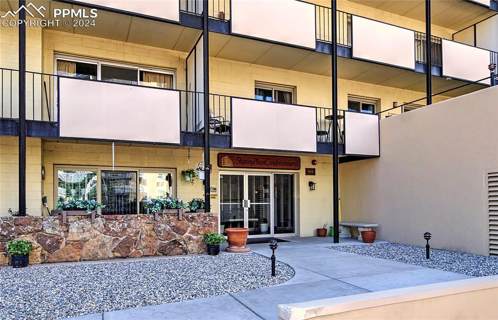 777 Saturn Dr. #503, Colorado Springs, CO 80905
