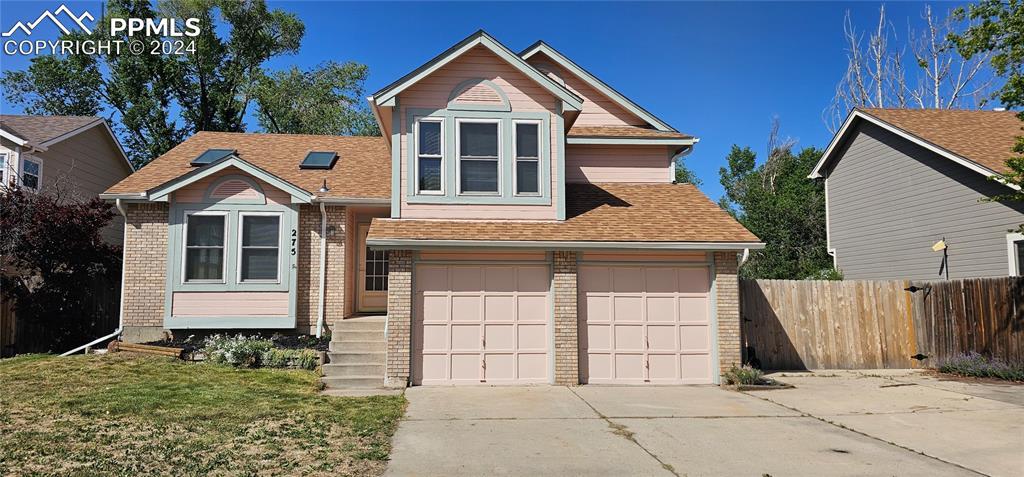 275 Pucket Cir., Colorado Springs, CO 80911