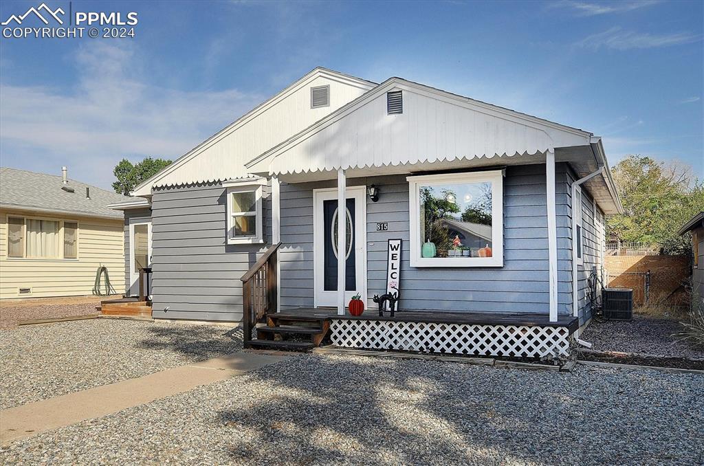 815 Woodlawn Ave., Canon City, CO 81212